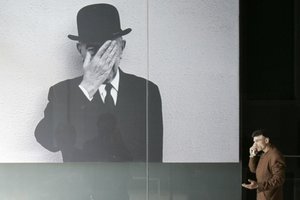 Sprehod skozi Magrittov univerzum ob 50. jubileju njegove smrti