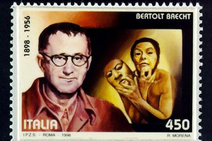 120 let od rojstva utemeljitelja epskega gledališča Bertolta Brechta