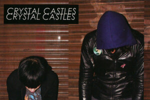 Crystal Castles – Crystal Castles