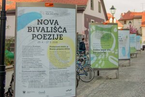 Nova bivališča poezije na mestnih plakatih v Kranju