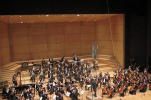 Bodo kitajski orkestri osvojili svet ?