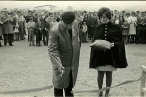 1975 Marof – Brestova otvoritvena svečanost